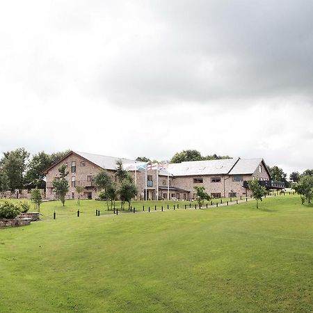 Oak Royal Hotel, Golf And Country Club Chorley  Bagian luar foto