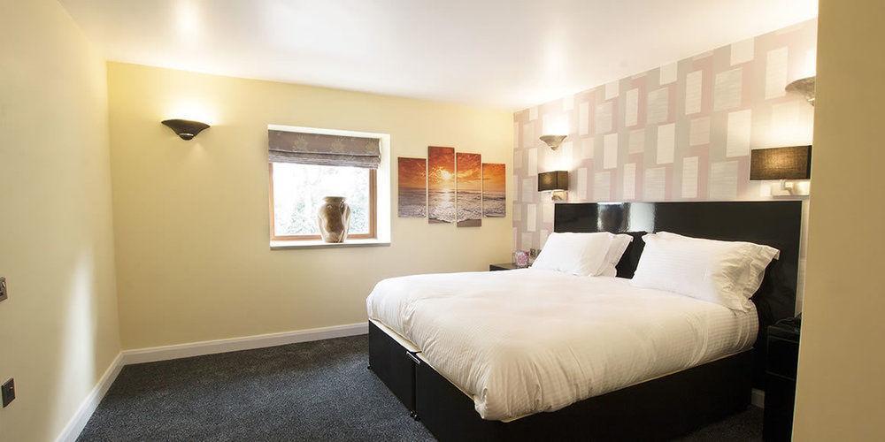 Oak Royal Hotel, Golf And Country Club Chorley  Bagian luar foto