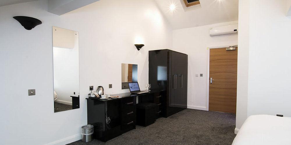 Oak Royal Hotel, Golf And Country Club Chorley  Bagian luar foto