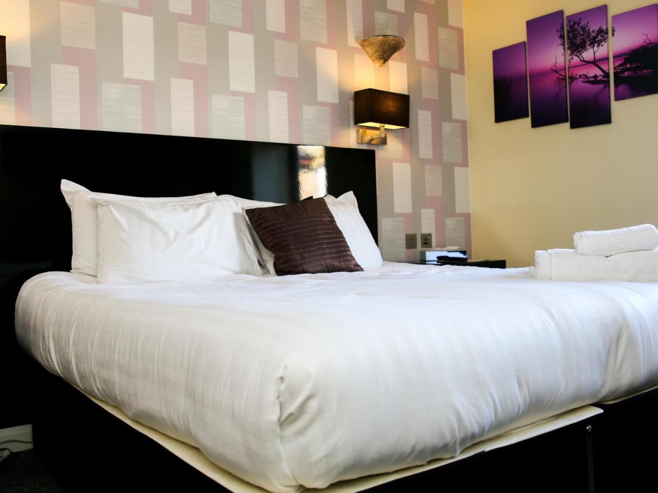 Oak Royal Hotel, Golf And Country Club Chorley  Bagian luar foto